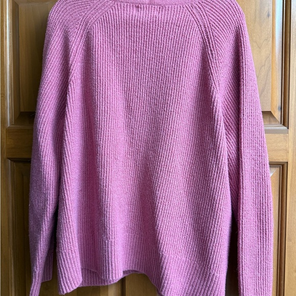 Old Navy Women's Rose Cardigan Sweater - Picture 2 of 3